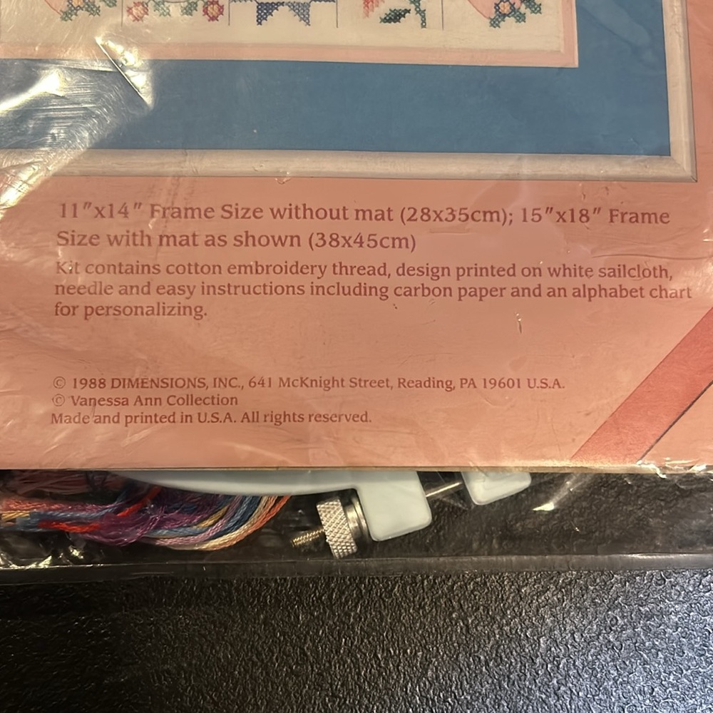 Dimensions From The Heart OUR GRANDCHILDREN 53013 Stamped Cross Stitch Craft Kit - Picture 2 of 3